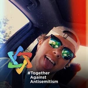 Meet your Posher, Evan